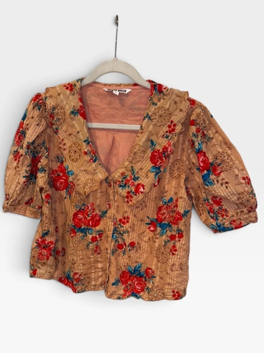 Walter Baker camel tan red roses embroidered print puff sleeve button up top L